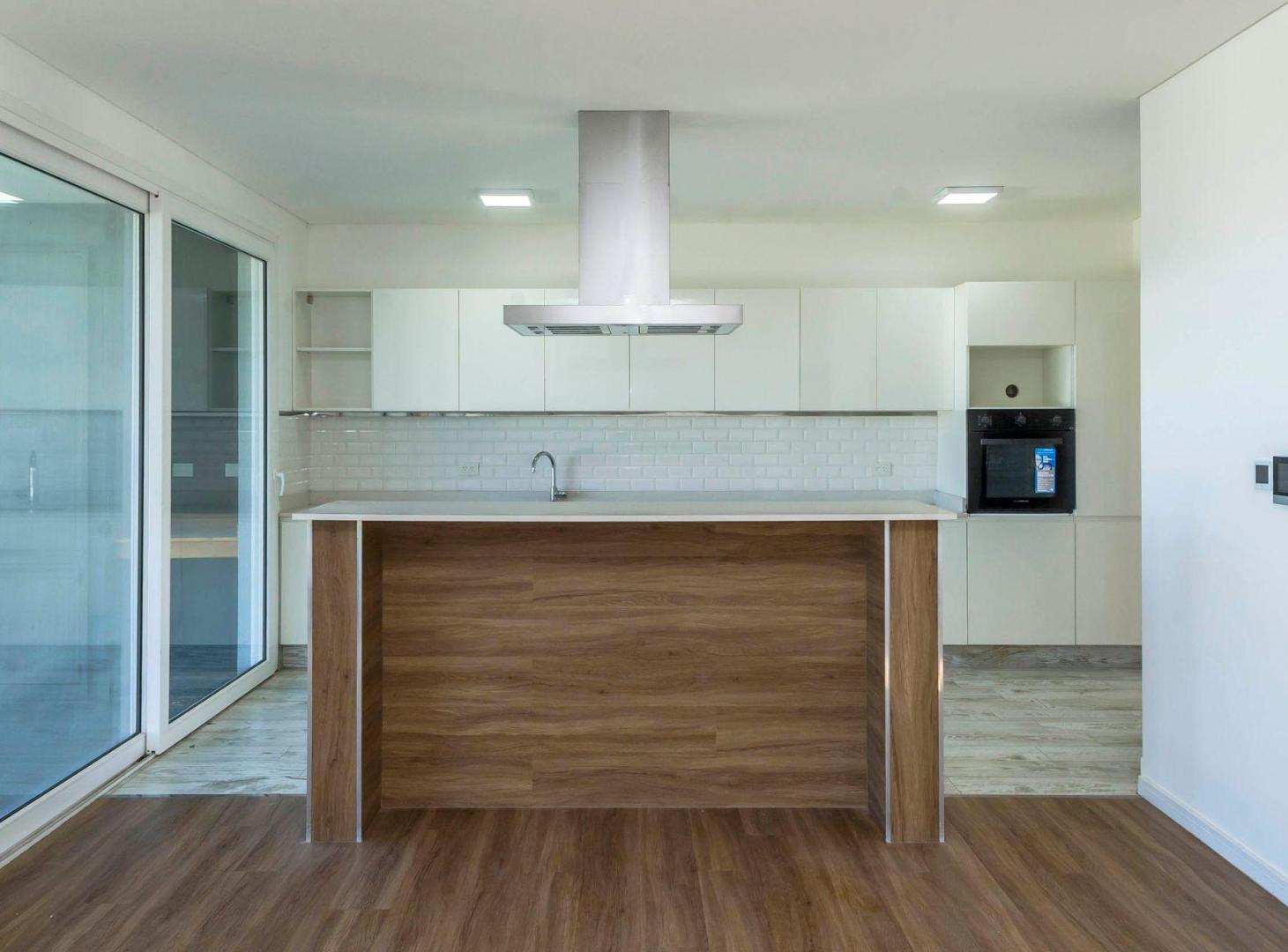 Foto de CASA EN VENTA EN SAN LORENZO APTA CREDITO, imagen 4