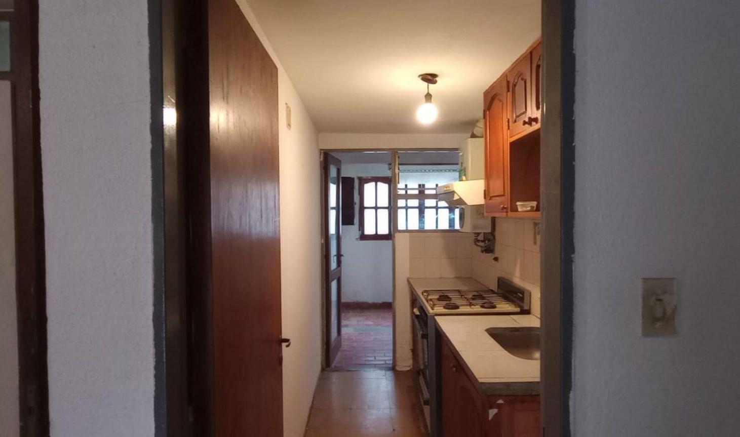 Foto de DEPARTAMENTO AMPLIO VENTA CASTAÑARES APTO CREDITO, imagen 3