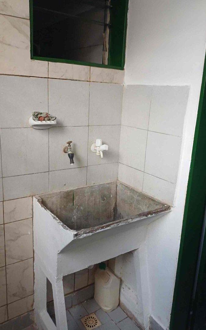 Foto de DEPARTAMENTO VENTA EN B° JUAN PABLO II ZONA SUR, imagen 5