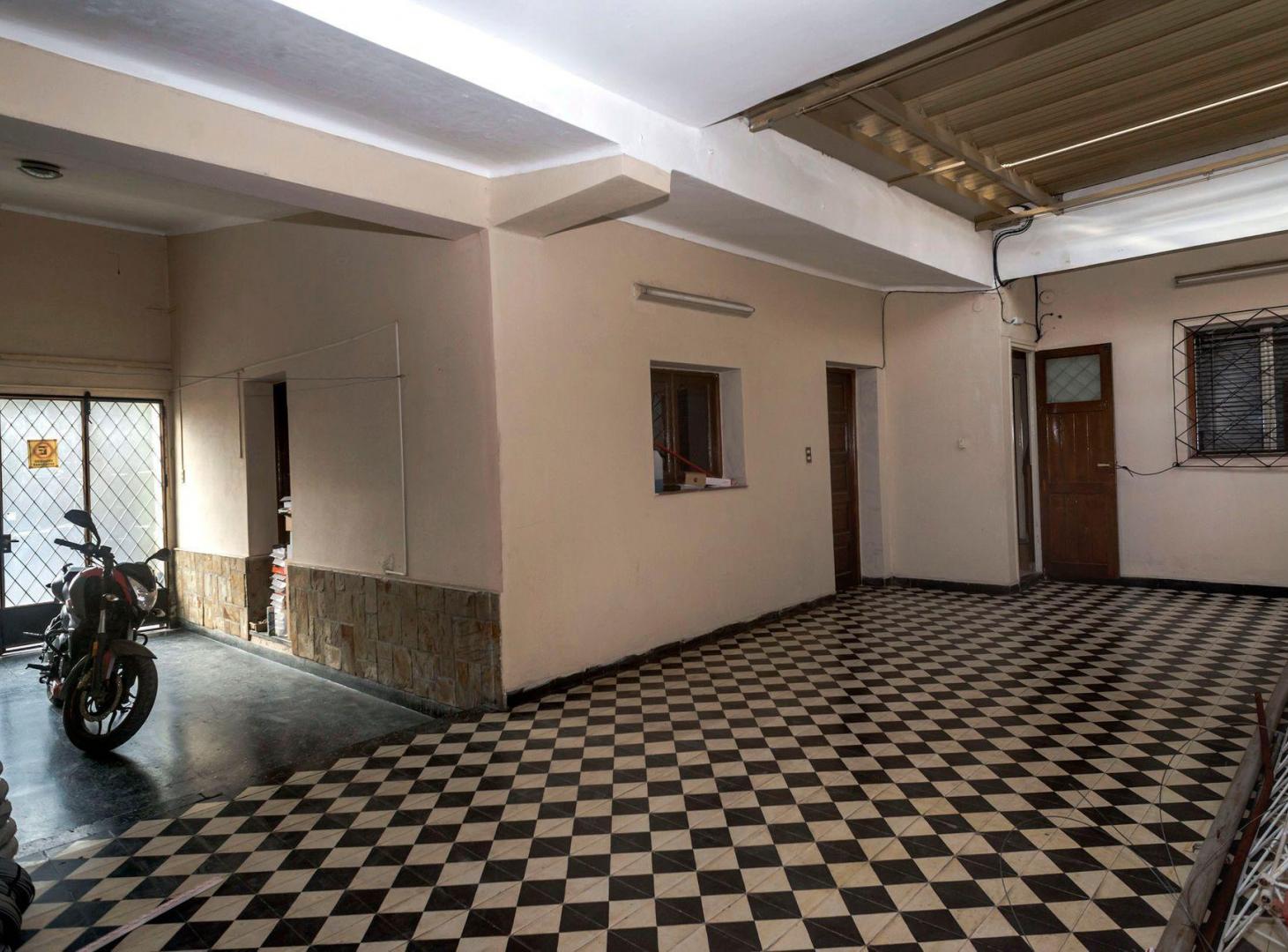 Foto de CASA 3 DORM + DEPARTAMENTO VENTA MACROCENTRO, imagen 5