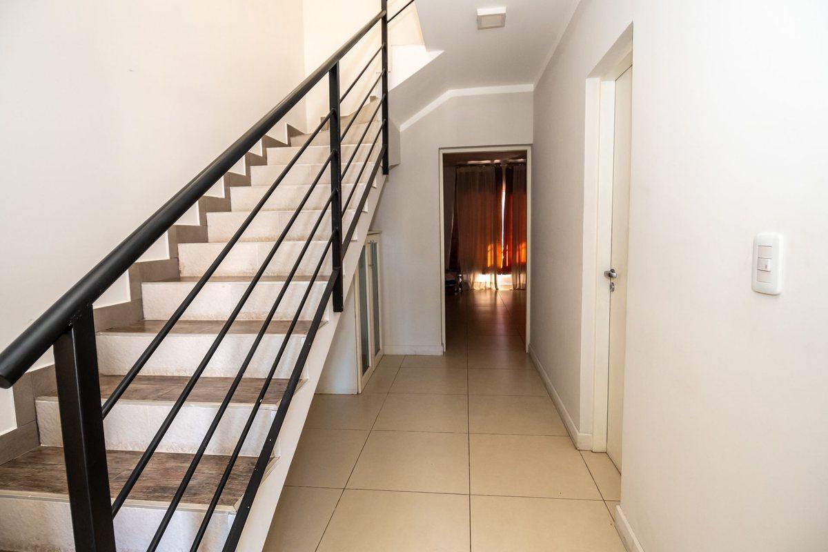 Foto de CASA AMPLIA VENTA LA ALMUDENA 3 DORMITORIOS, imagen 5