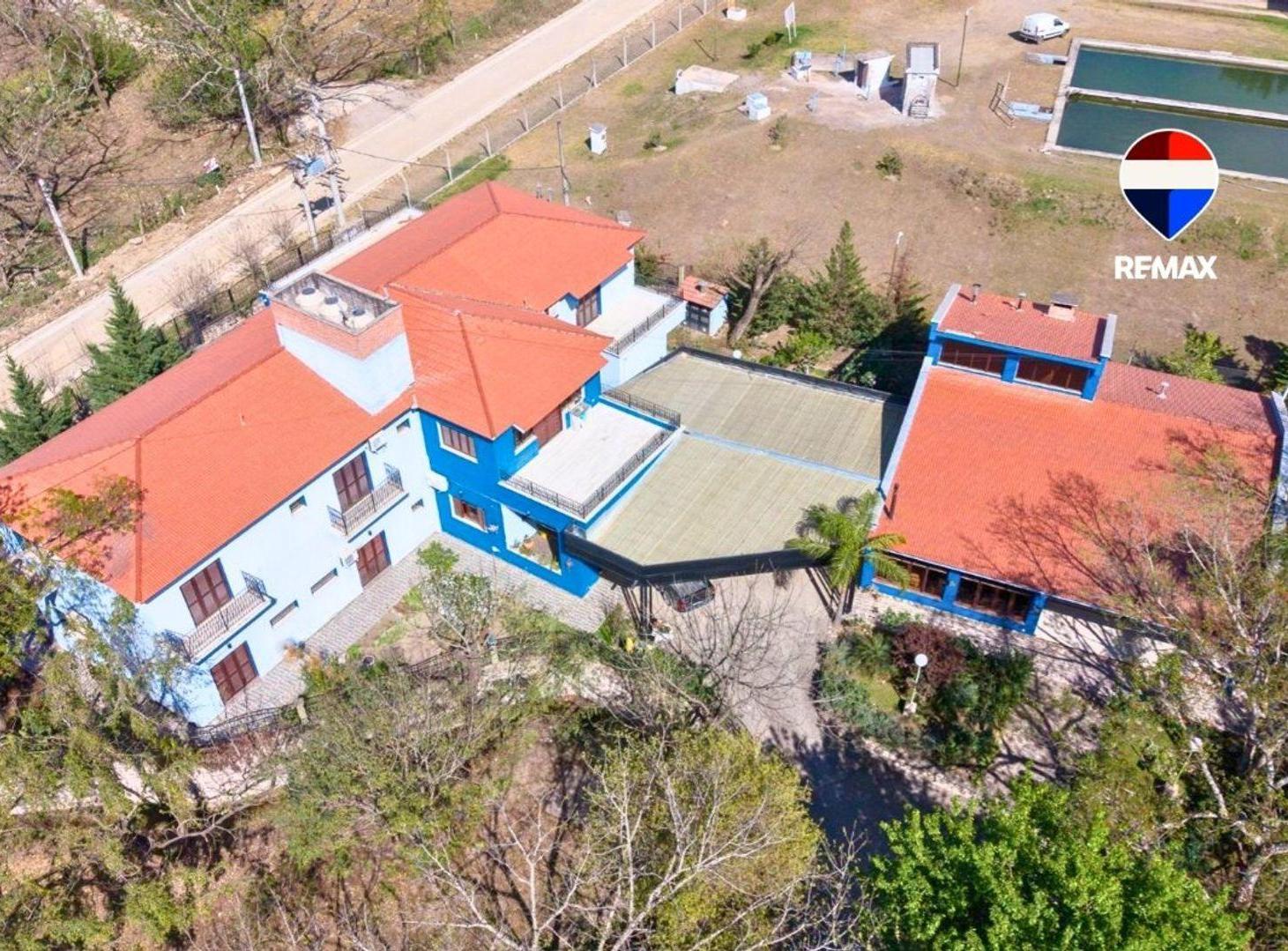 CASA EN VENTA EN VAQUEROS 6 DORMITORIOS