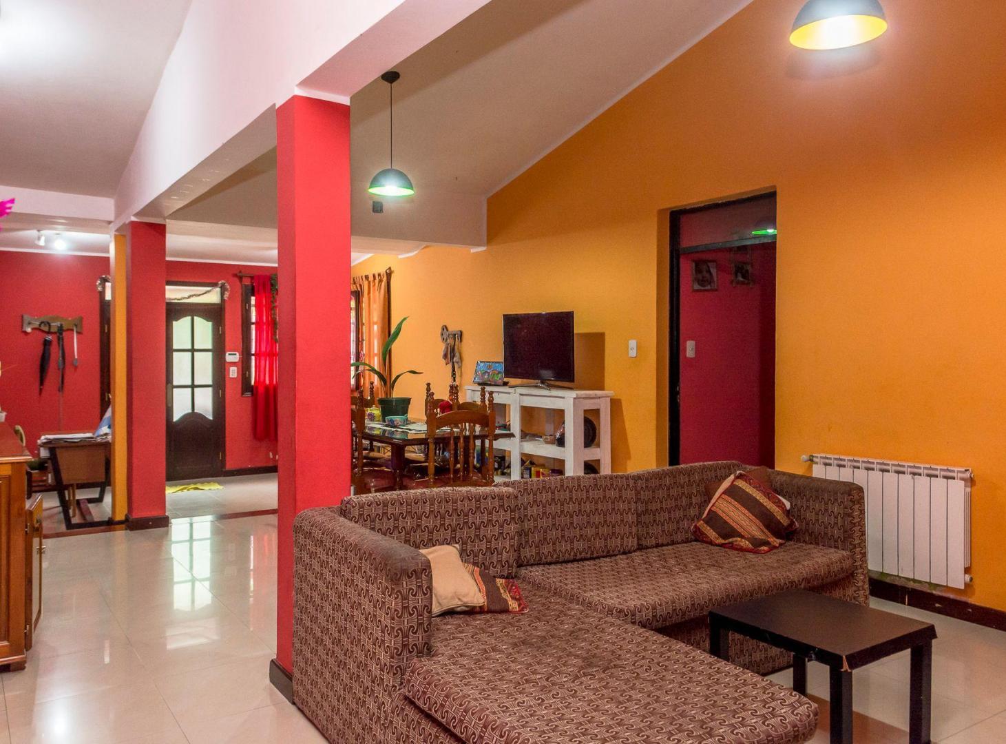 Foto de CASA VENTA Bº CASTAÑARES ZONA NORTE 6 DORMITORIOS, imagen 3