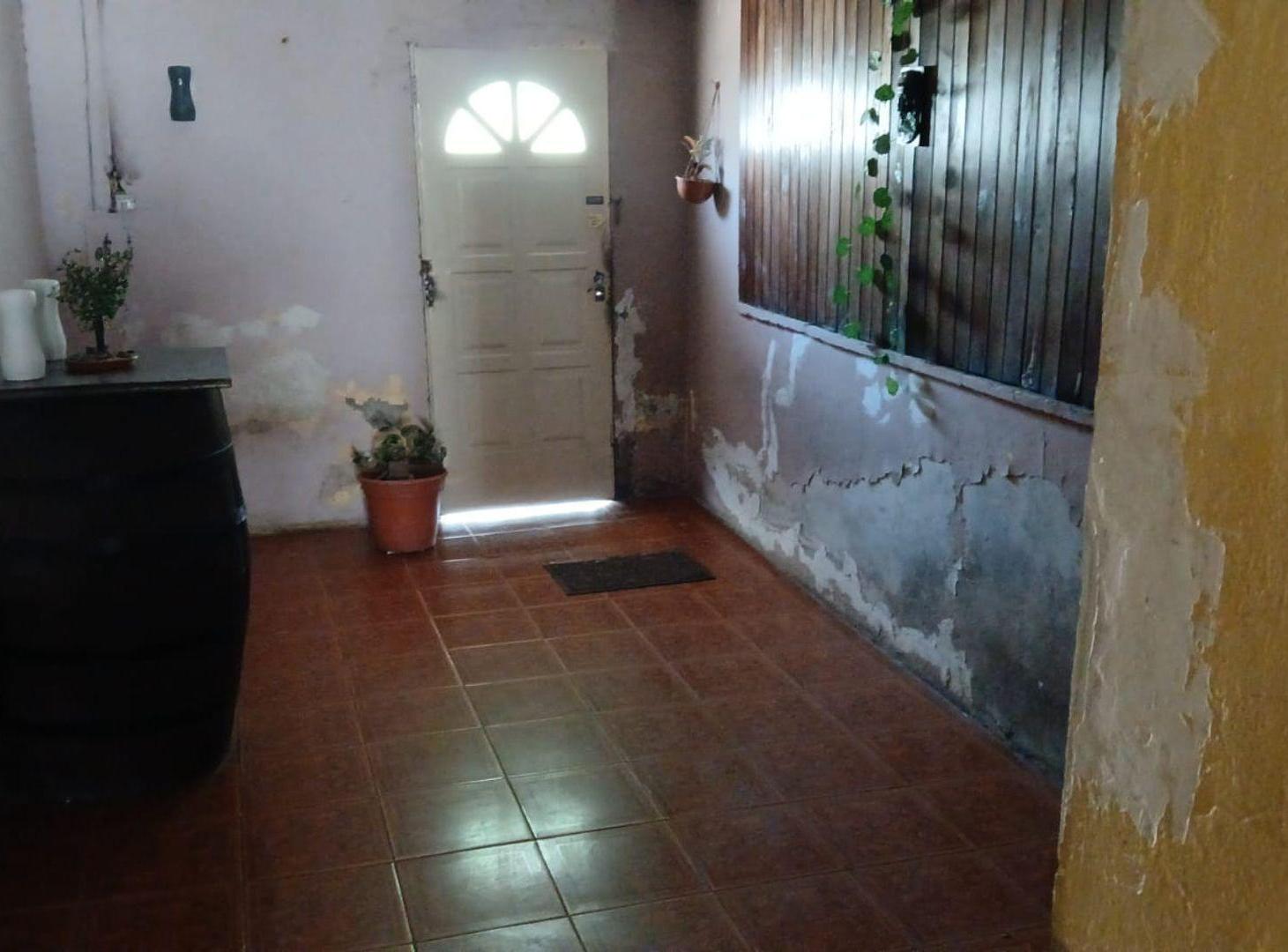 Foto de CASA CON LOCAL COMERCIAL EN VENTA MACROCENTRO, imagen 5