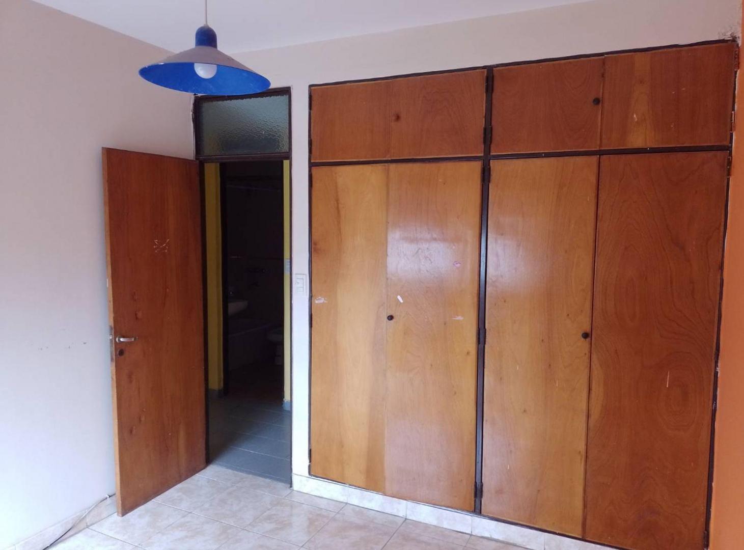 Foto de DEPARTAMENTO VENTA APTO CREDITO MACROCENTRO 3 DORM, imagen 3