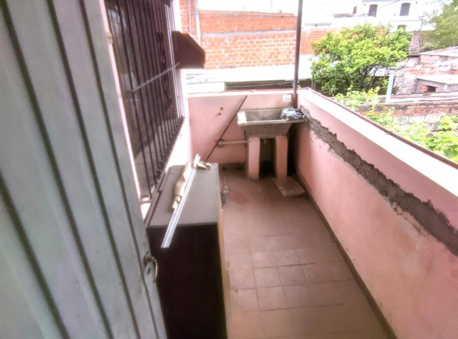 Foto de CASA EN VENTA A RECICLAR MACROCENTRO, imagen 1