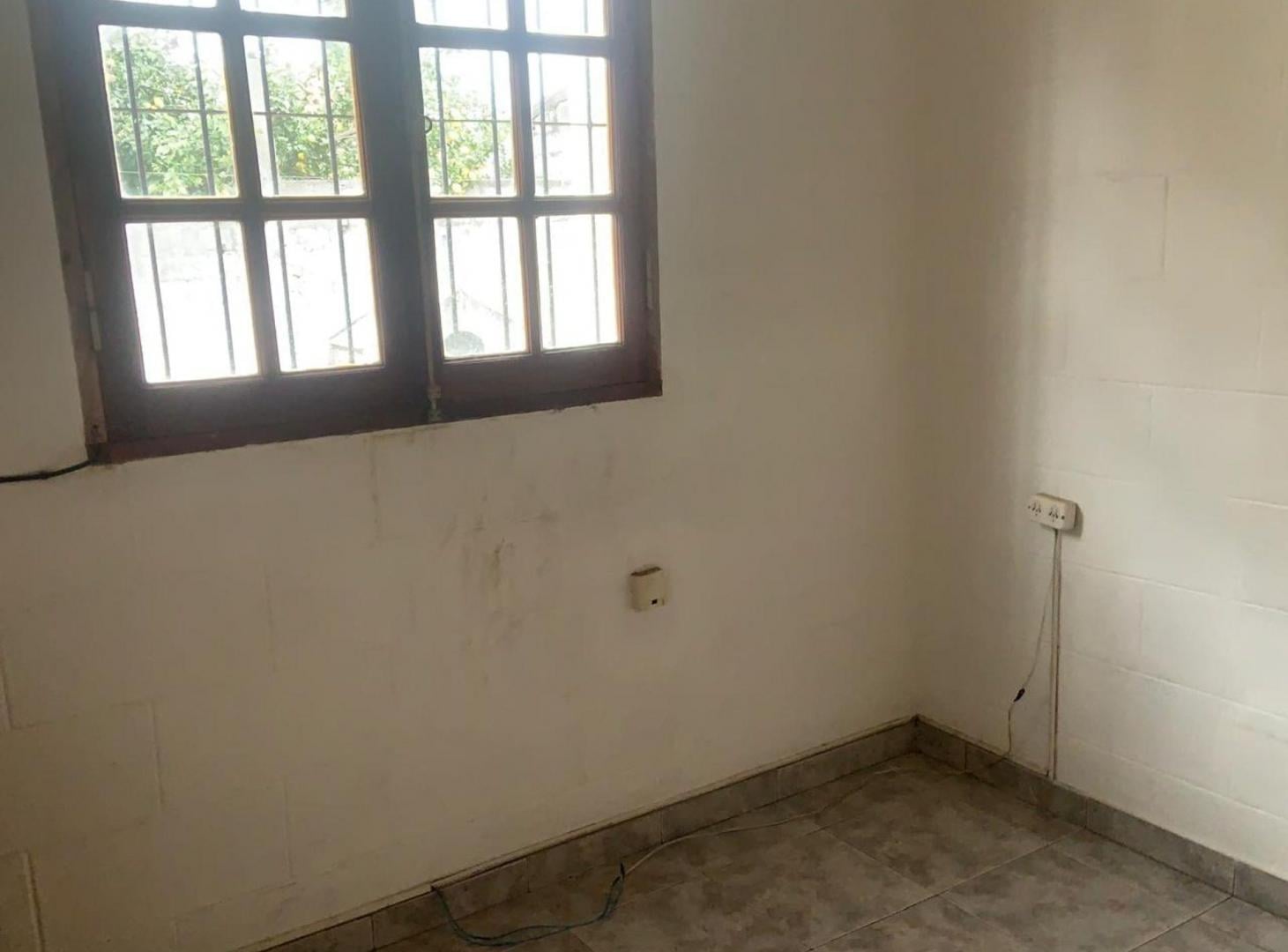 Foto de CASA VENTA ZONA SUR INTERSINDICAL 4 DORM 250 M2, imagen 2