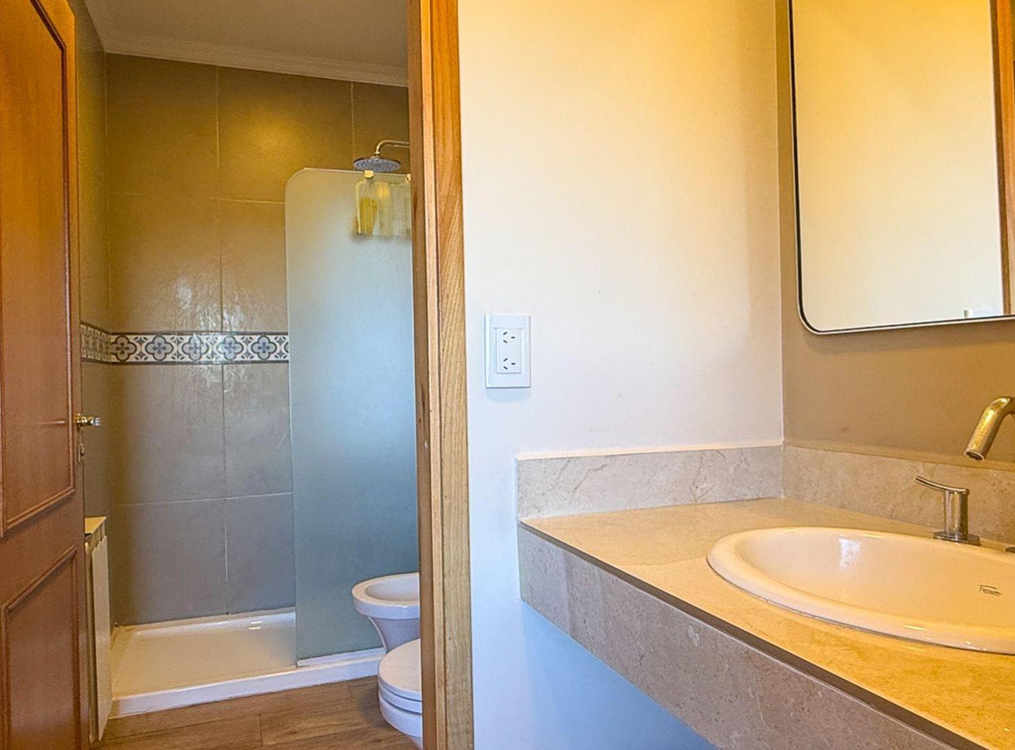 Foto de CASA VENTA LA LUNCIDA NORTE 3 DORMITORIOS, imagen 4