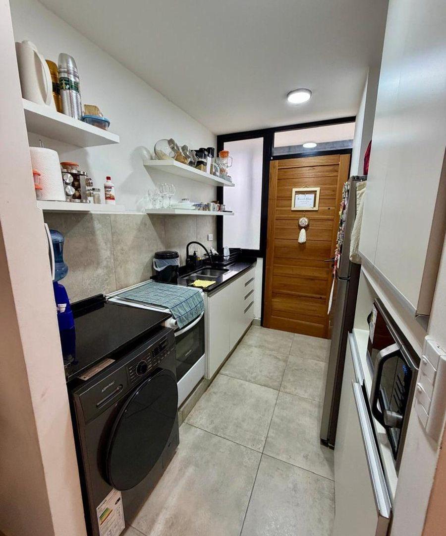 Foto de DEPARTAMENTO 1 DORM VENTA ZONA VAQUEROS C/COCHERA, imagen 2