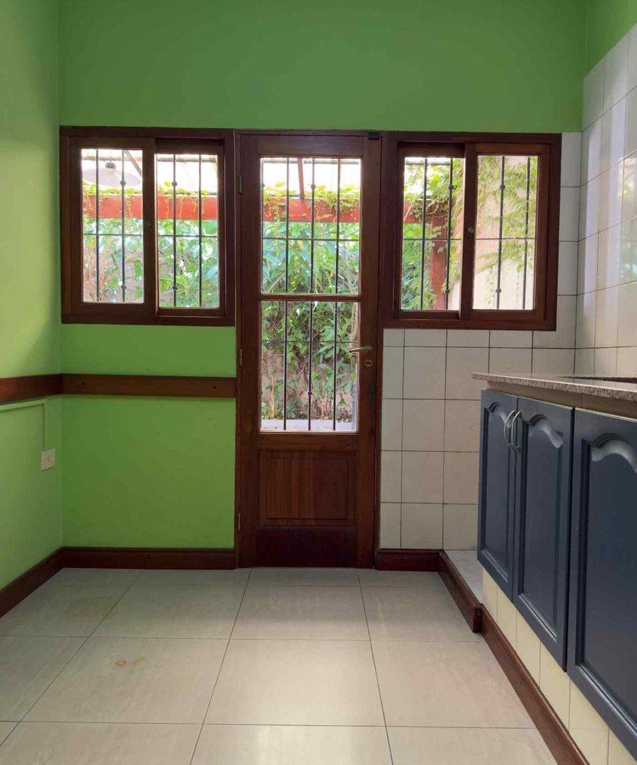 Foto de CASA3 EN VENTA TRES CERRITOS 3 DORM APTA CREDITO, imagen 5