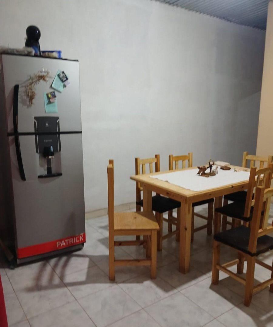 Foto de CASA EN VENTA CORONEL MOLDES 6 DORMITORIOS, imagen 2