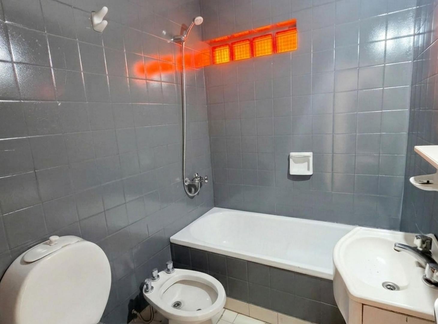 Foto de DEPARTAMENTO VENTA CON COCHERA APTO CREDITO, imagen 4