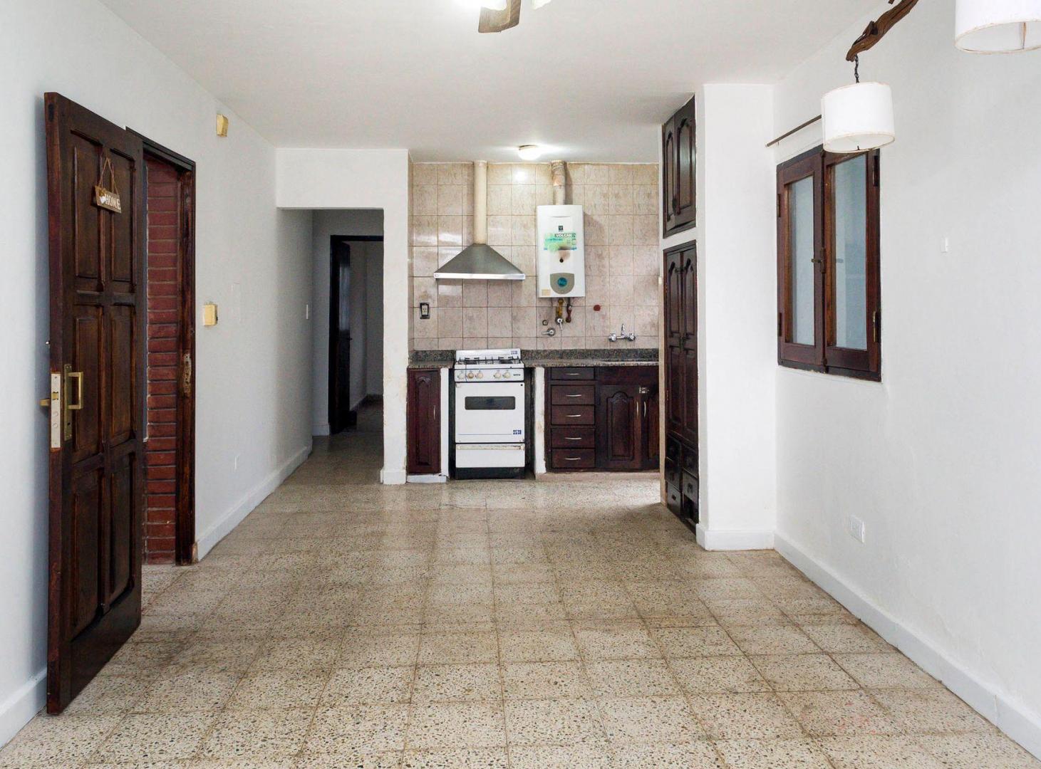 Foto de CASA EN VENTA EN PARQUE BELGRANO 3 DORMITORIOS, imagen 2