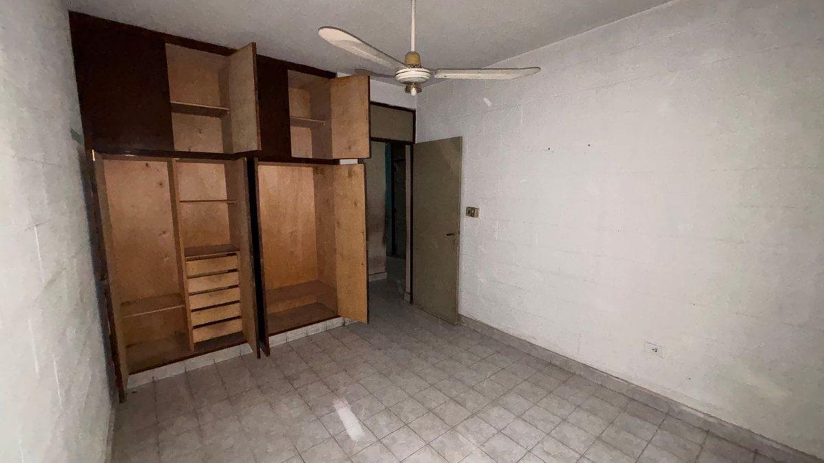 Foto de CASA VENTA BARRIO INTERSINDICAL 3 DORMITORIOS, imagen 2