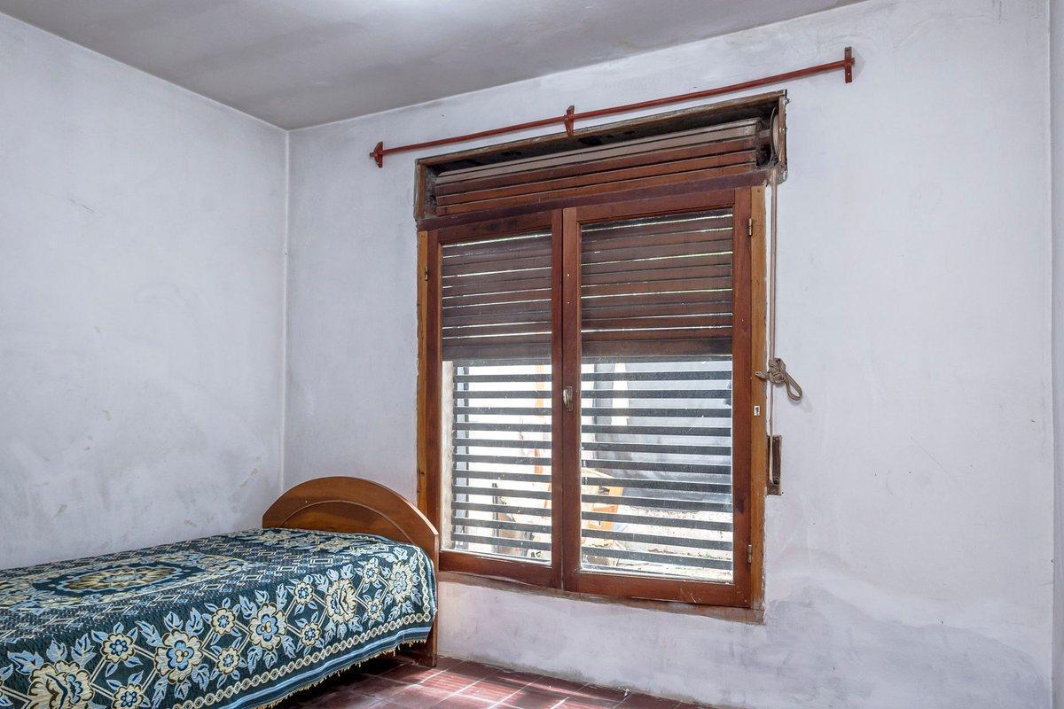 Foto de CASA A REMODELAR EN VENTA MACROCENTRO 275.92m2, imagen 3