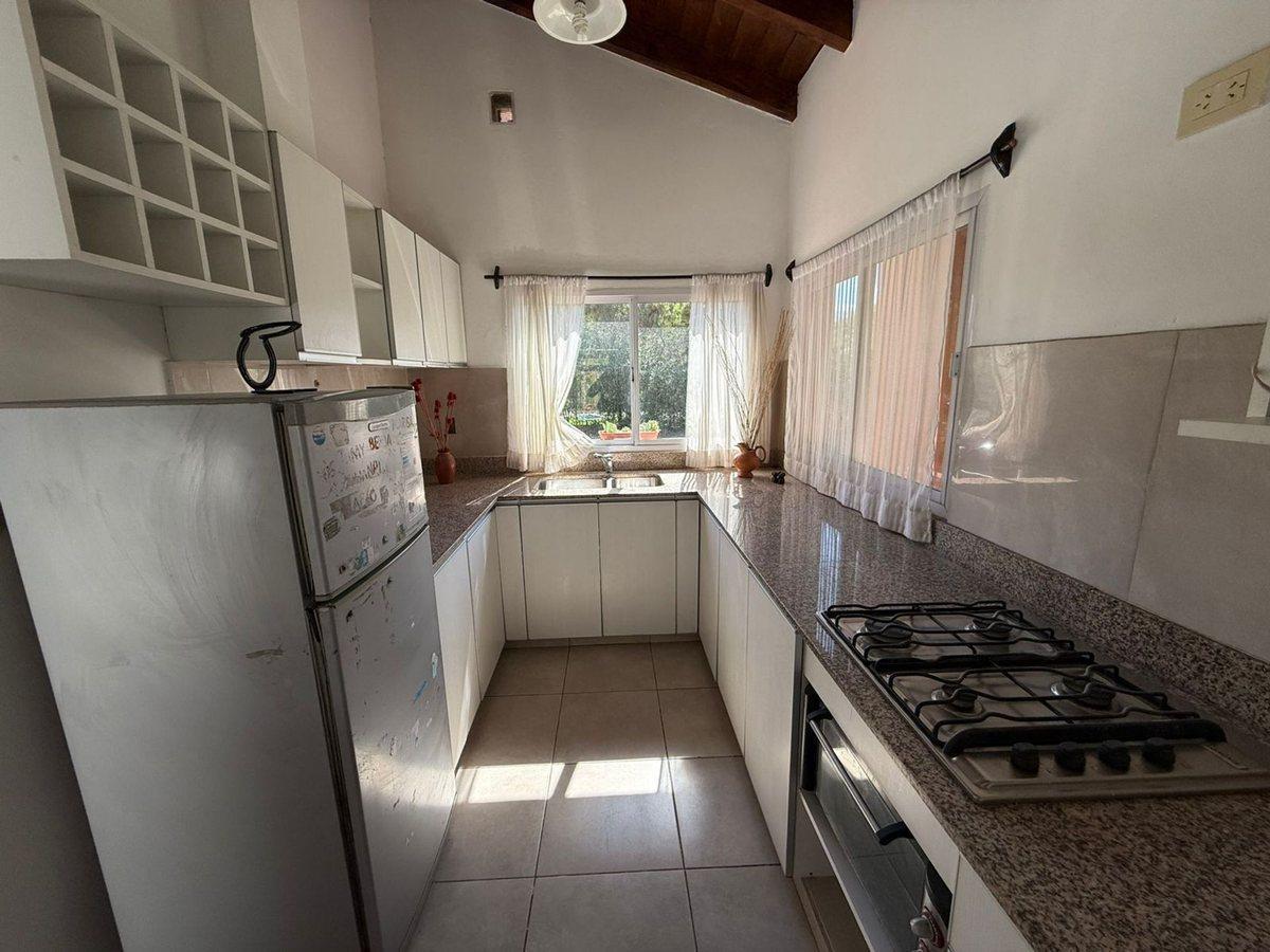 Foto de CASA VENTA APTA CREDITO CON PILETA SAN LUIS, imagen 2