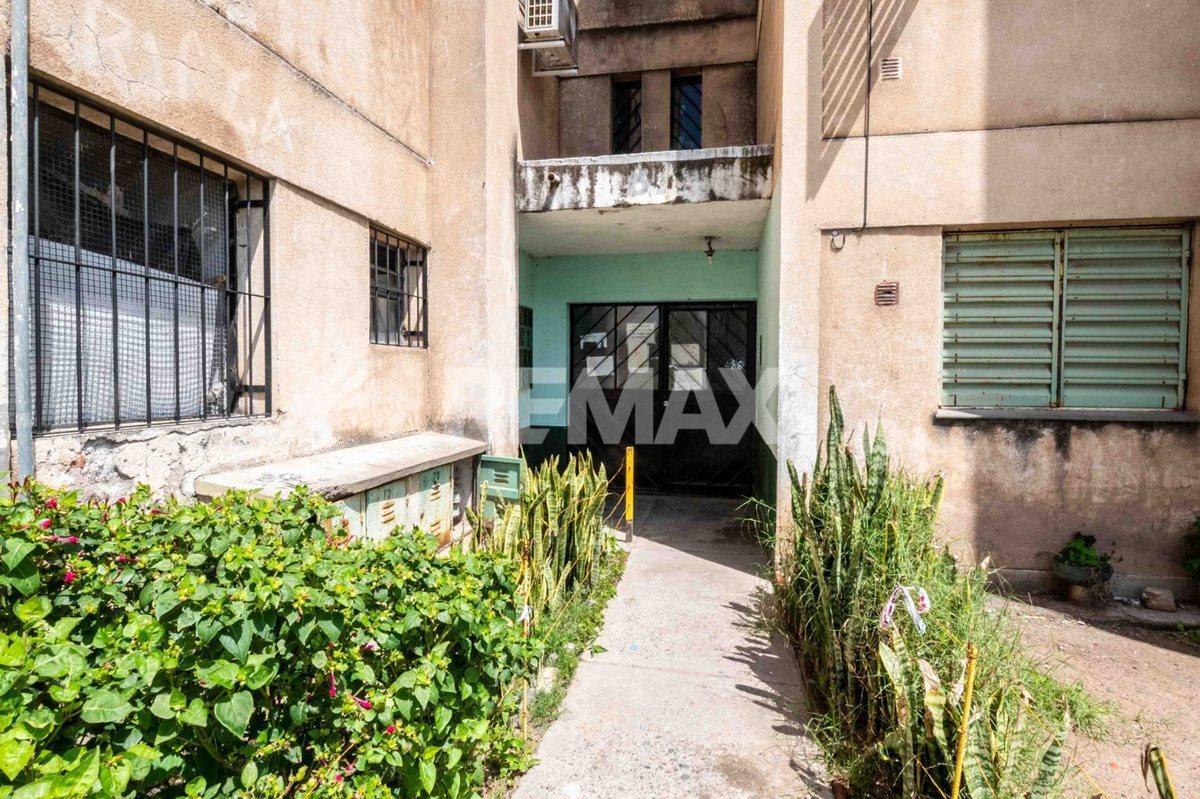 Foto de DEPARTAMENTO 4 DORMITORIOS VENTA B° BANCARIO, imagen 3