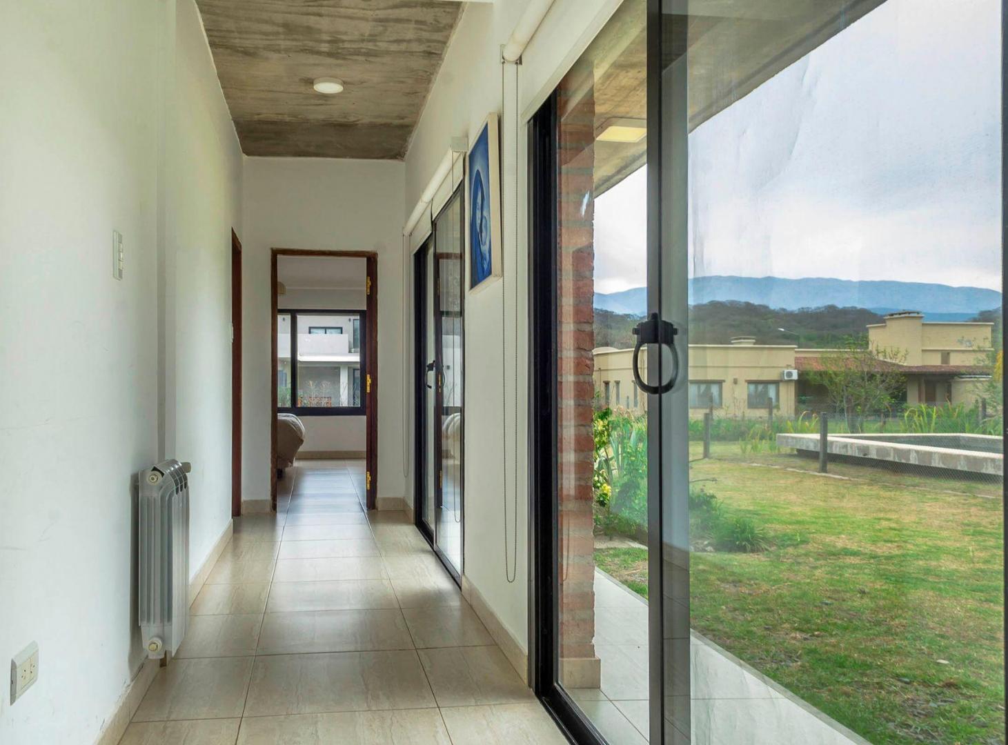 Foto de CASA CON PILETA EN VENTA PRADERAS APTA CREDITO, imagen 5