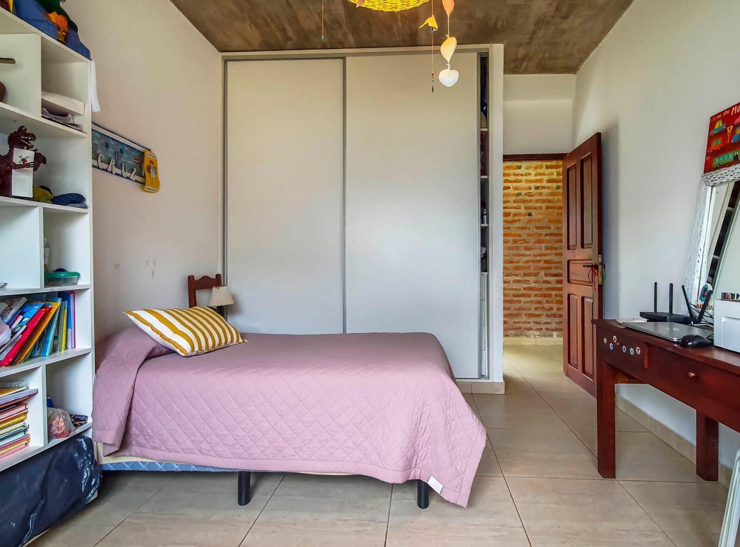 Foto de CASA CON PILETA EN VENTA PRADERAS APTA CREDITO, imagen 3