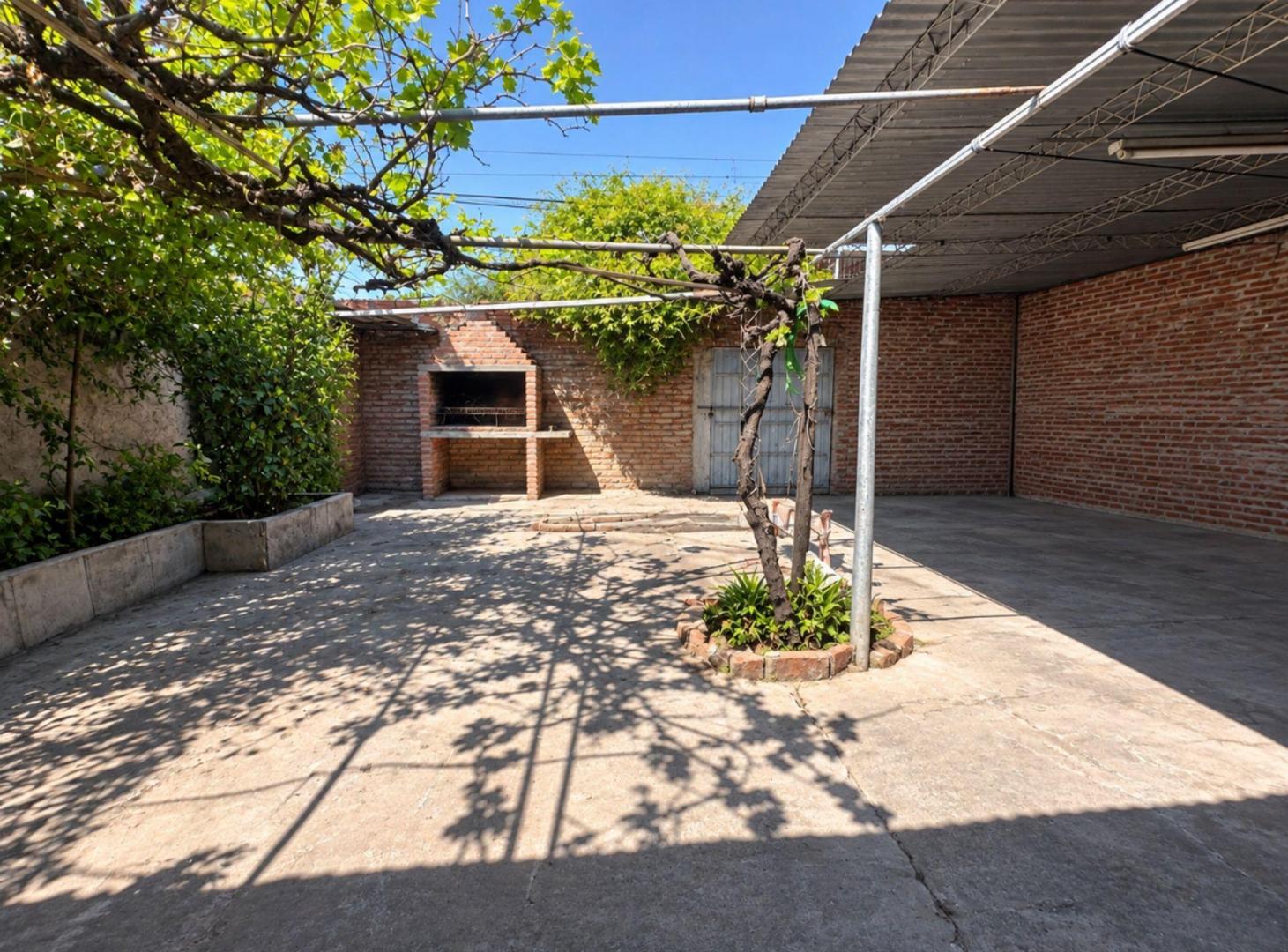 Foto de CASA EN VENTA MACROCENTRO ZONA MERCADO ARTESANAL, imagen 4