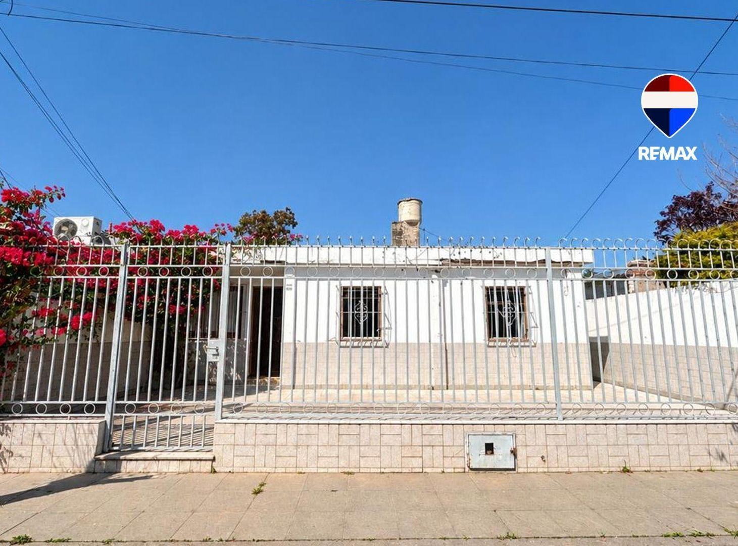 Foto de CASA EN VENTA MACROCENTRO ZONA MERCADO ARTESANAL, imagen 1