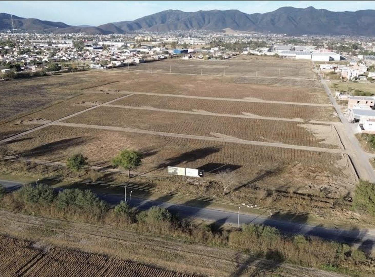 Foto de TERRENO VENTA AV EL CARNAVAL ZONA SUR LOTE 4, imagen 2