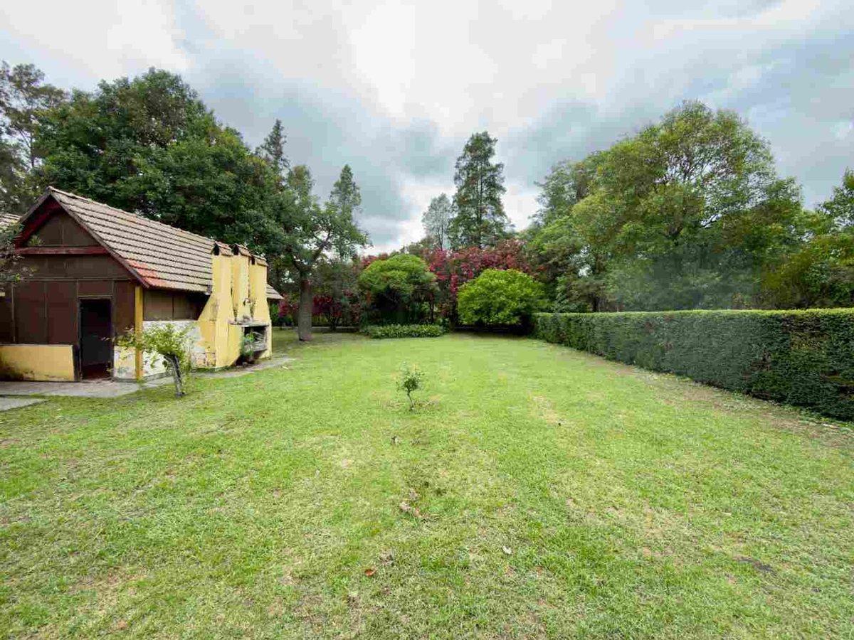 Foto de CASA EN VENTA CON TERRENO 1 HECTAREA RUTA 68, imagen 3