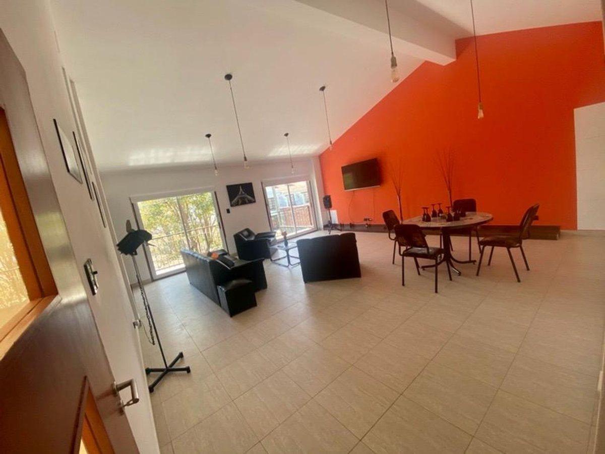 Foto de CASA 4 DORMITORIOS EN VENTA GRAND BOURG SALTA, imagen 4