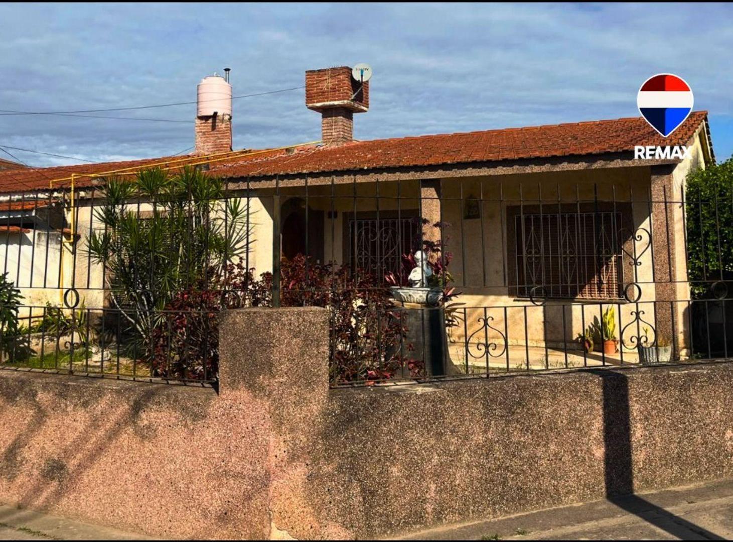 Foto de CASA EN VENTA GENERAL GÜEMES 4DORM APTO CREDITO, imagen 2