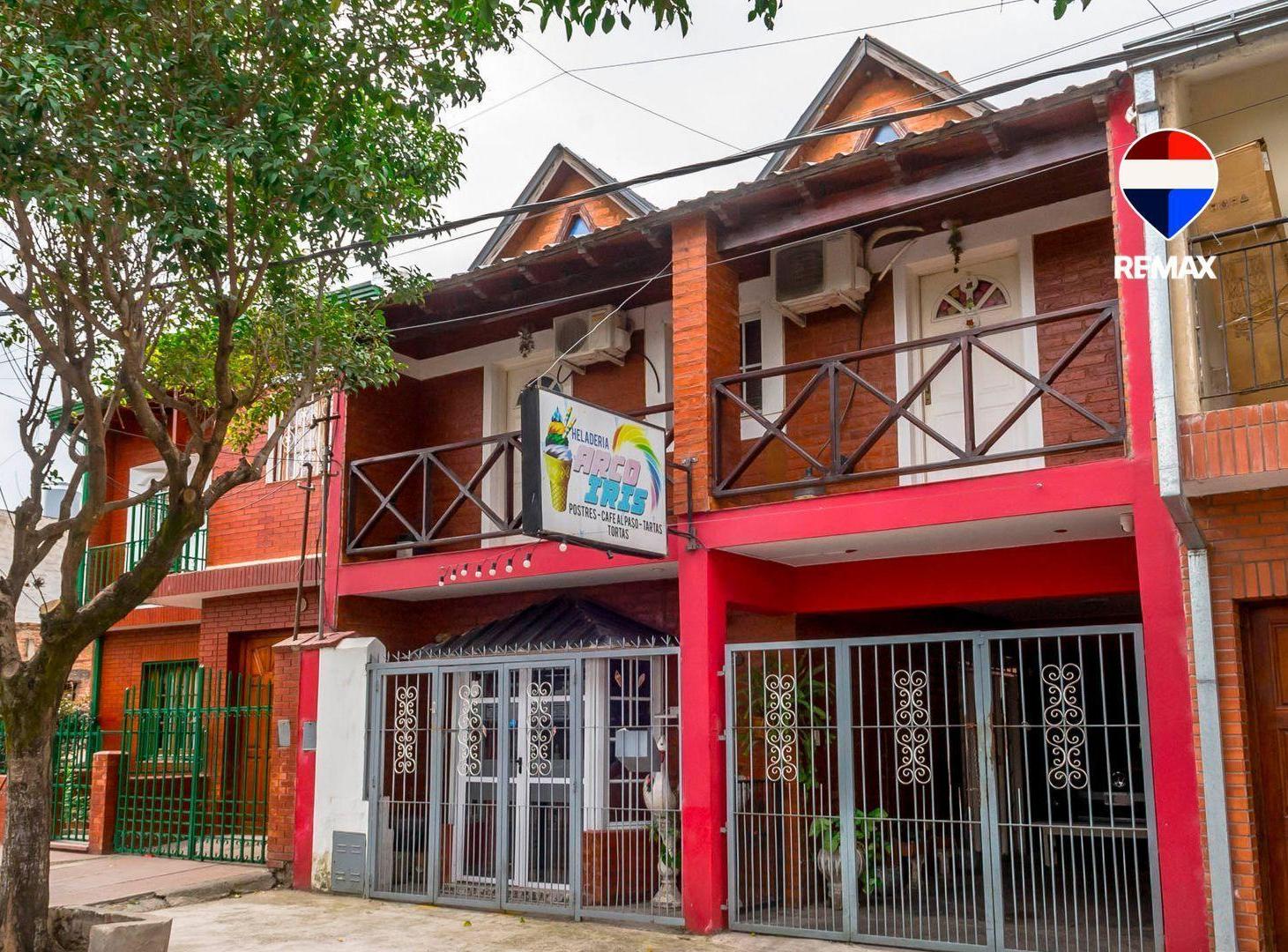 Foto de VENTA CASA CON DPTO ZONA NORTE, imagen 1