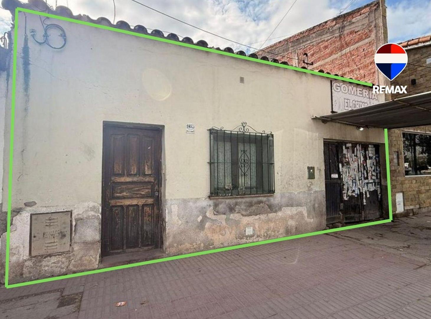 Foto de CASA A REFACCIONAR EN VENTA SOBRE AV YRIGOYEN, imagen 3