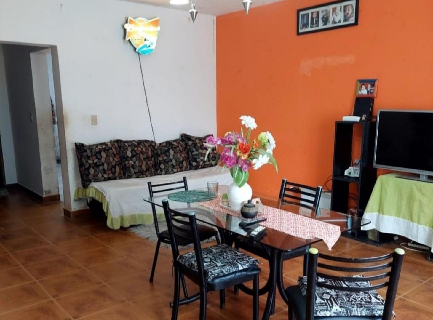 Foto de CASA EN VENTA BARRIO AUTÓDROMO CON GARAGE, imagen 3