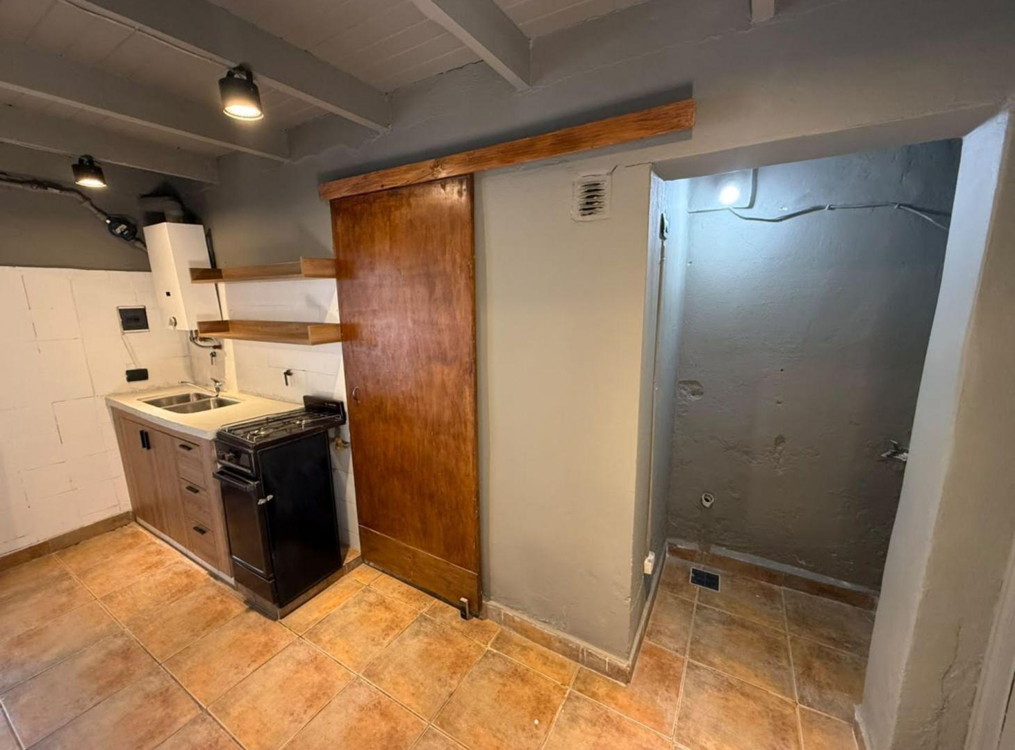 Foto de DEPARTAMENTO PH VENTA EN MACROCENTRO 47M2, imagen 2