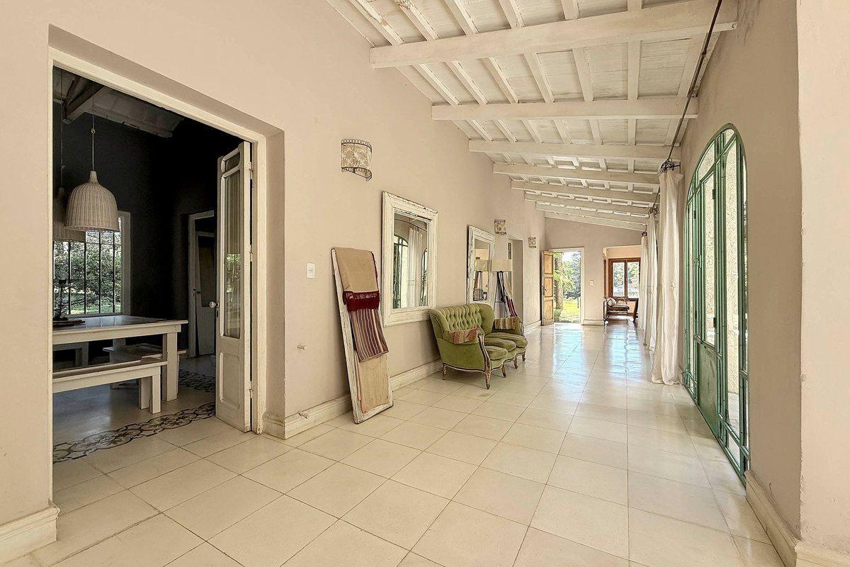 Foto de CASA 6 DORM VENTA FINCA LA MONTAÑA SAN LORENZO, imagen 2
