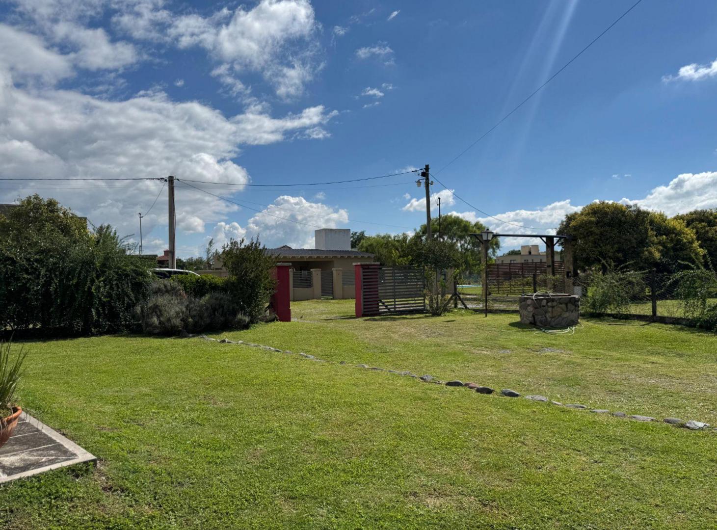Foto de CASA CON PILETA 3 DORMITORIOS EN VENTA EN SAN LUIS, imagen 4