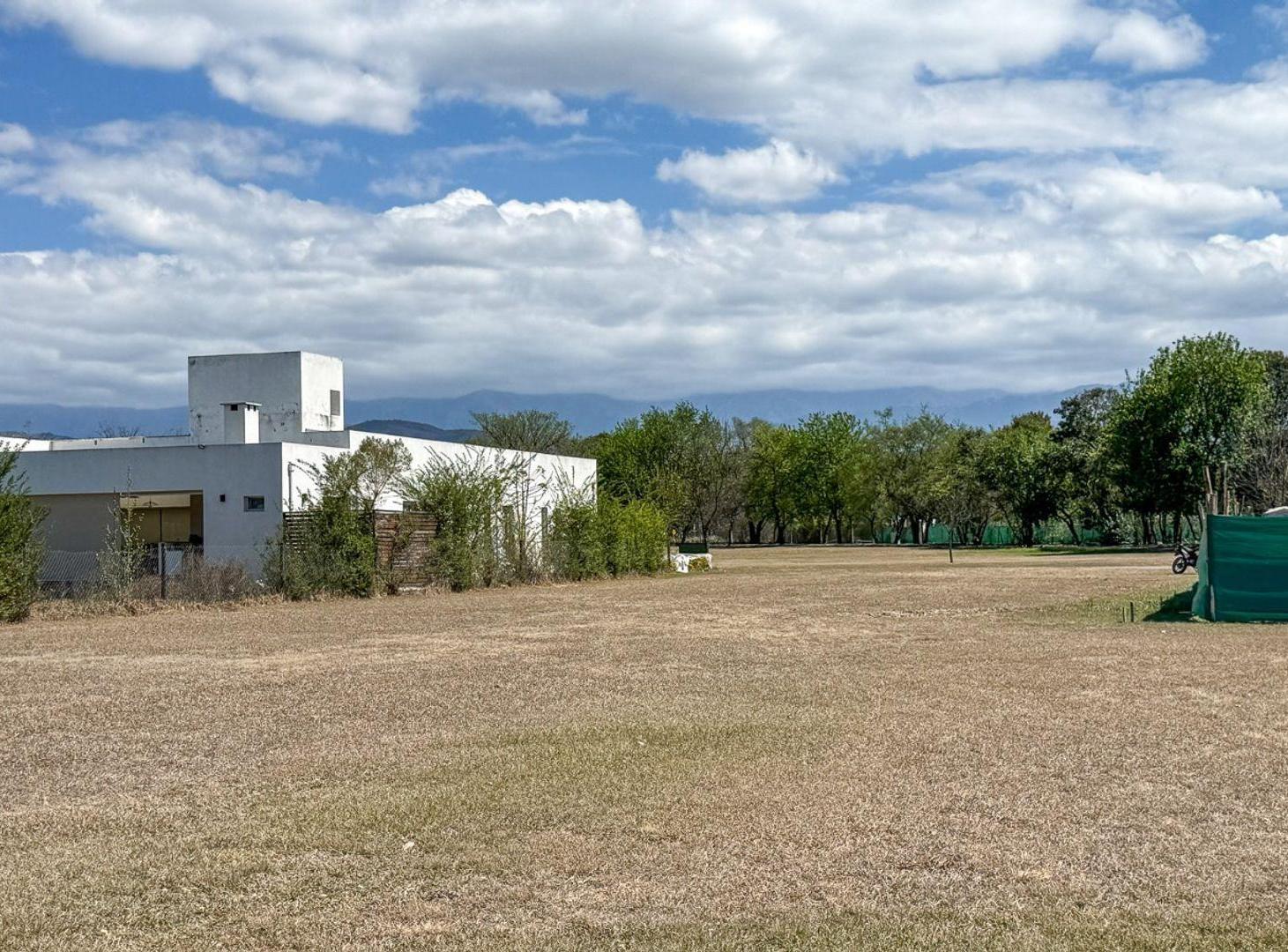 Foto de TERRENO EN VENTA EN JARDINES DE SAN LORENZO, imagen 1