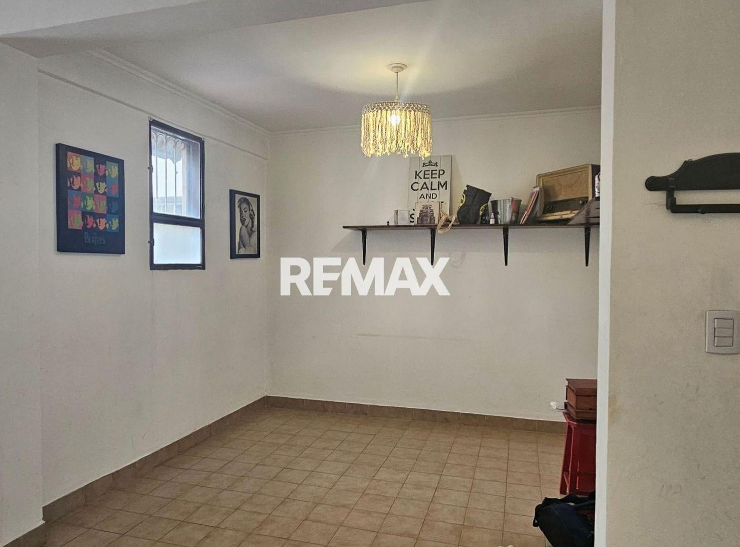 Foto de DEPTO EN VENTA PB 3 DORM MACROCENTRO APTO CRÉDITO, imagen 2