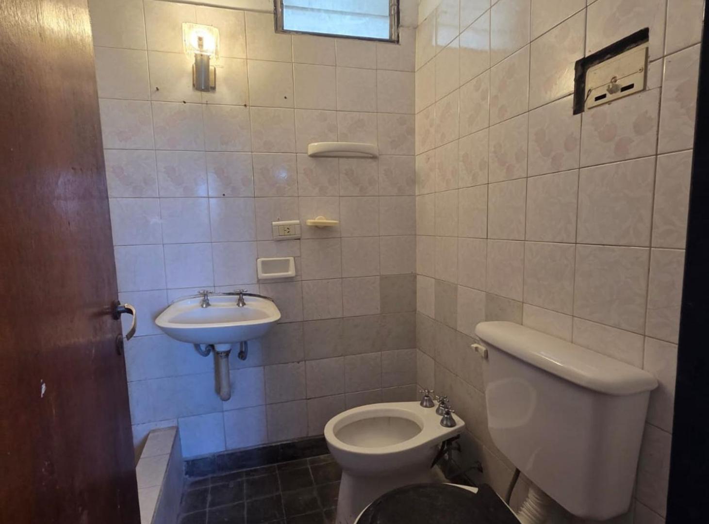 Foto de VENTA DEPTO 3 DORMITORIOS ZONA SUR APTO CREDITO, imagen 4