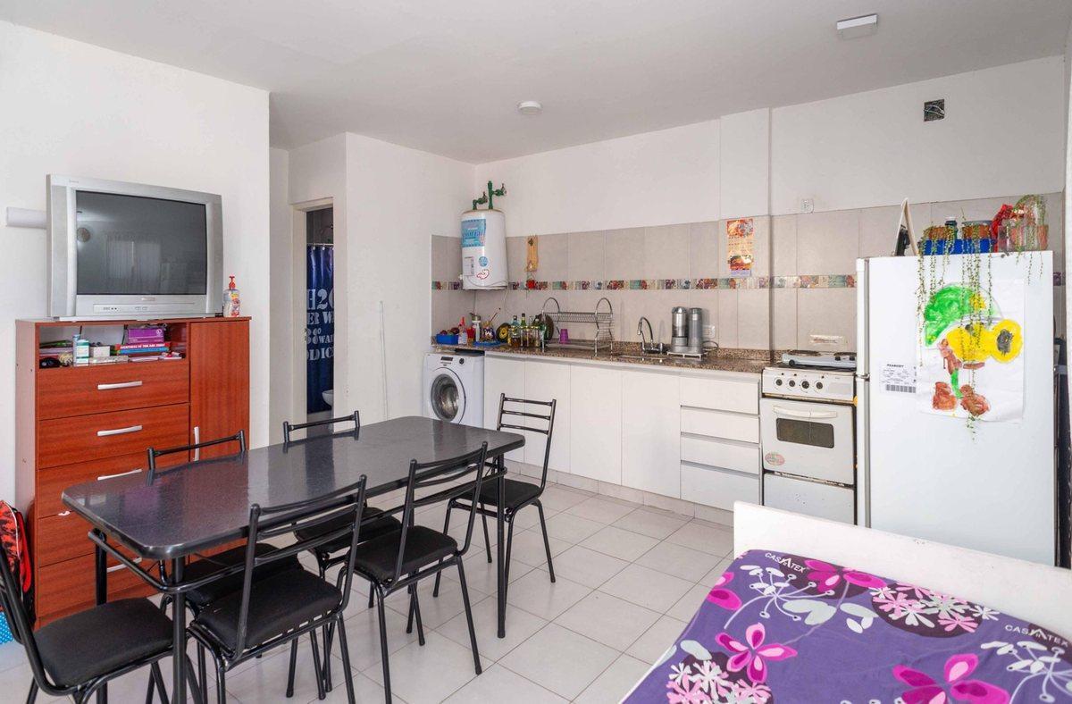 Foto de DEPARTAMENTO 1 DORMITORIO VENTA MACROCENTRO, imagen 5