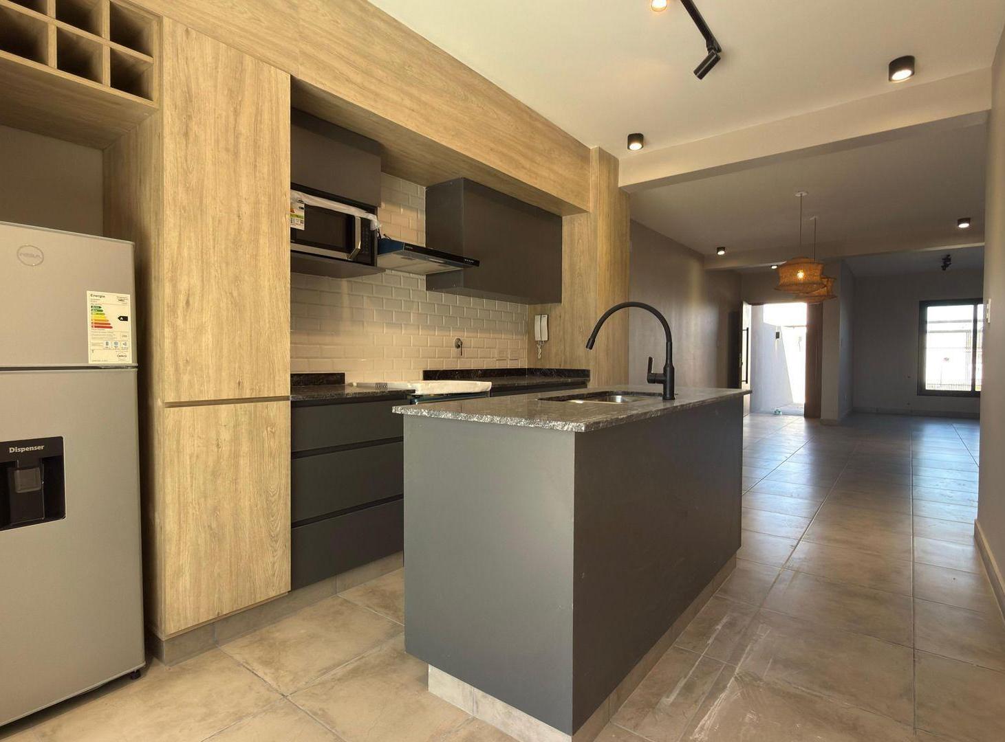 Foto de CASA 2 DORMVENTA ZONA CIRCUNVALACION OESTE, imagen 2