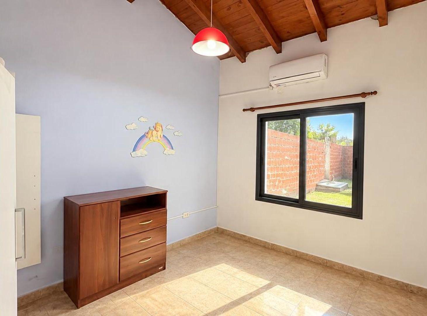 Foto de CASA EN VENTA 2 DORMITORIOS EL HUAICO ZONA NORTE, imagen 4