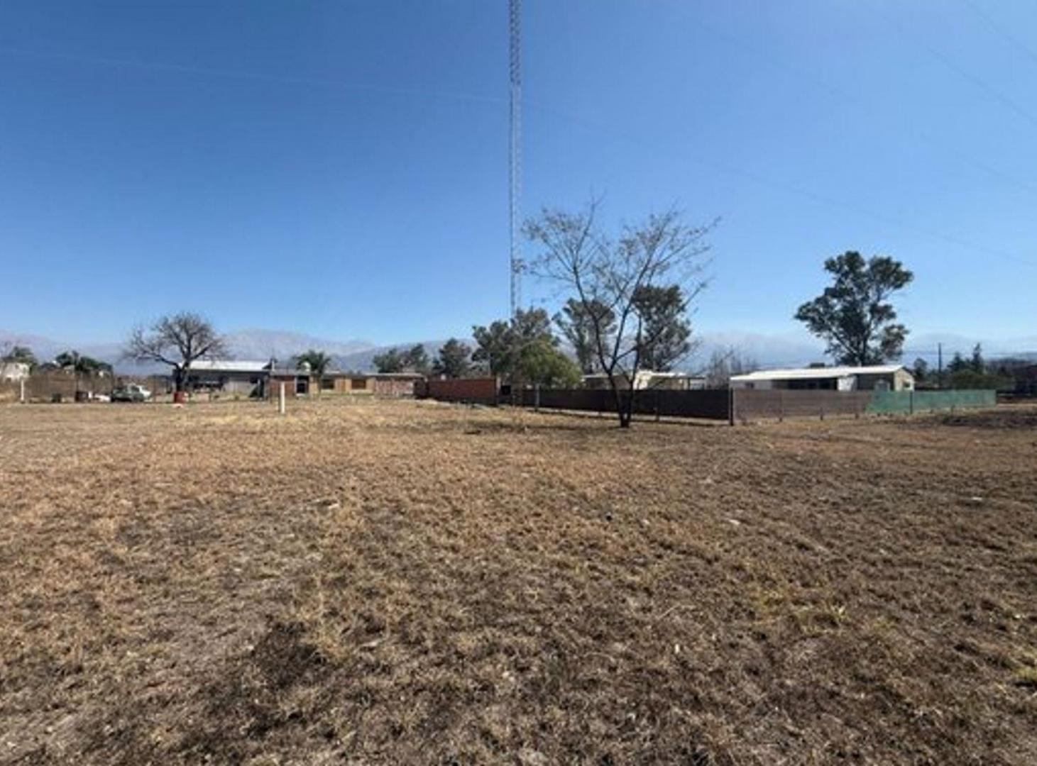Foto de TERRENO DE 864M2 EN VENTA LOS ROBLES ZONA SAN LUIS, imagen 5
