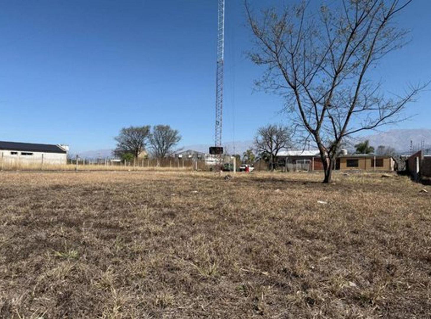 Foto de TERRENO DE 864M2 EN VENTA LOS ROBLES ZONA SAN LUIS, imagen 1