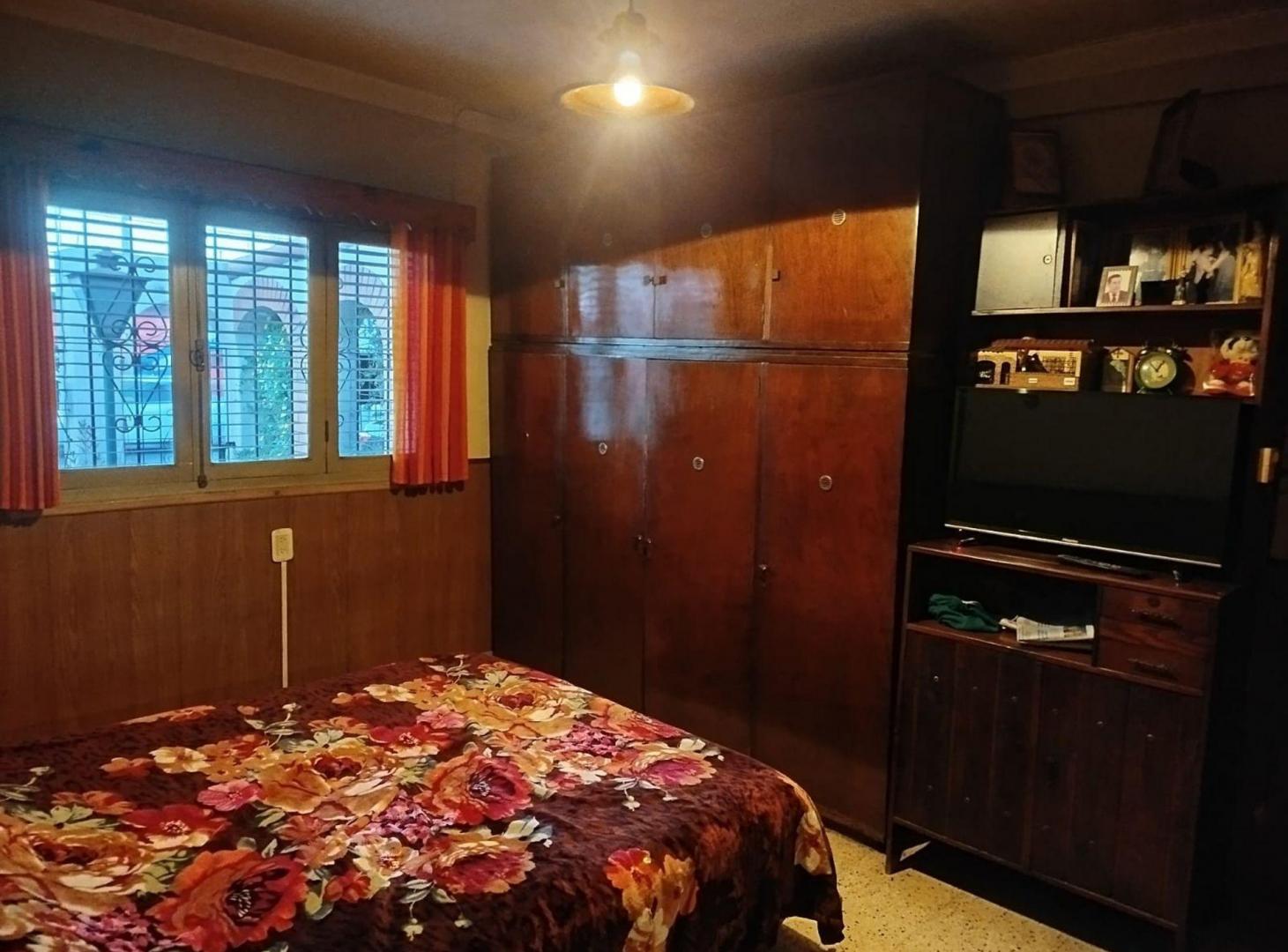 Foto de CASA EN VENTA O PERMUTA AV. SAN MARTIN AL 2200, imagen 5