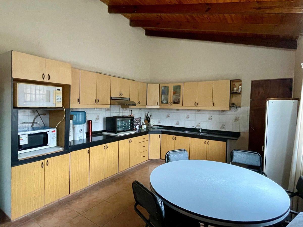 Foto de CASA 3 DORM VENTA APTA CREDITO RUTA 51, imagen 2