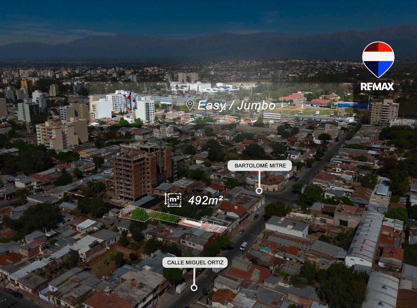 Foto de VENTA CASA CON TERRENO 492M2 A CINCO CUADRAS EASY, imagen 1