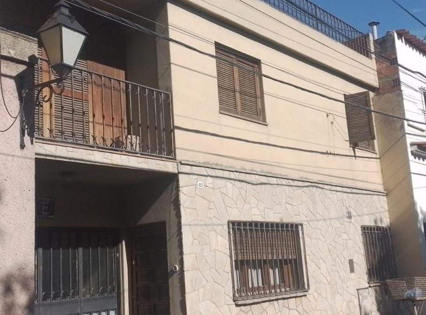 Foto de VENTA CASA 3 DORM ZONA MACROCENTRO C/COCHERA, imagen 5