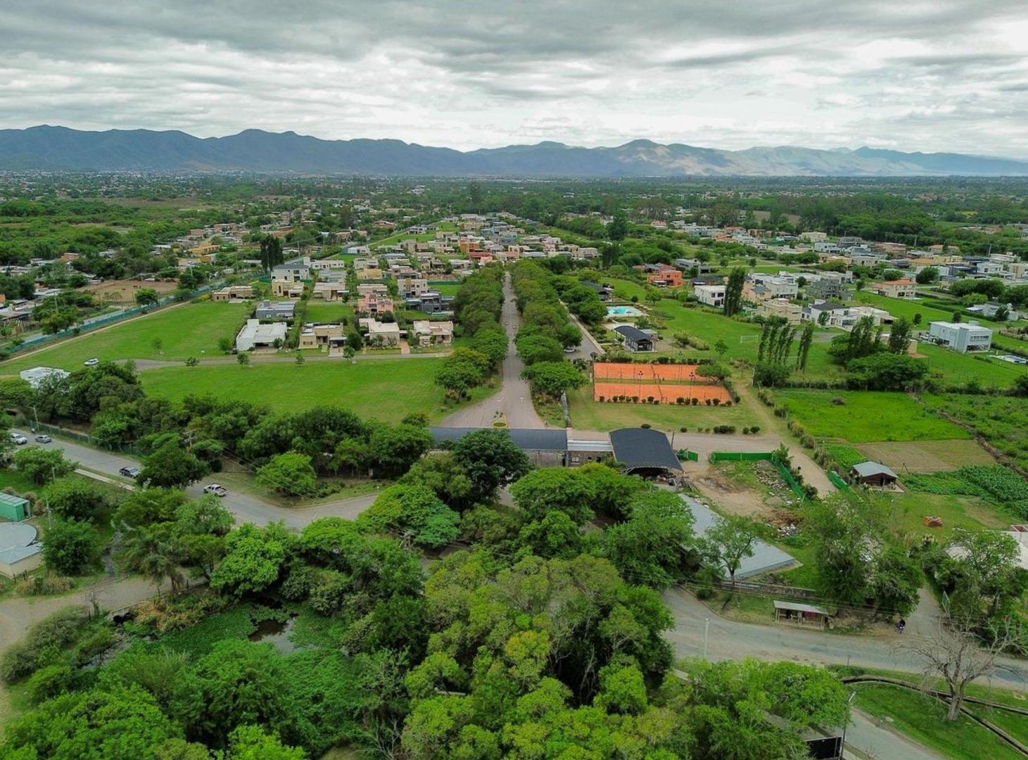 Foto de VENTA TERRENO DE 800M2 EN JARDINES DE SAN LORENZO, imagen 1