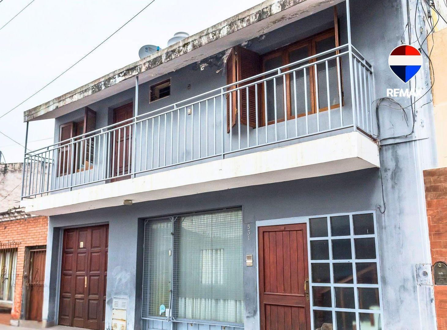 Foto de VENTA CASA C/PILETA 4 DORM APTA CREDITO, imagen 2