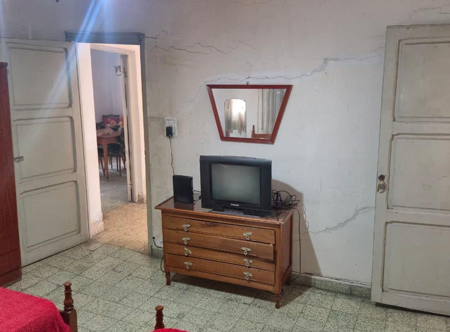 Foto de VENTA CASA ESQUINA 3 DORM C/COCHERA MACROCENTRO, imagen 4